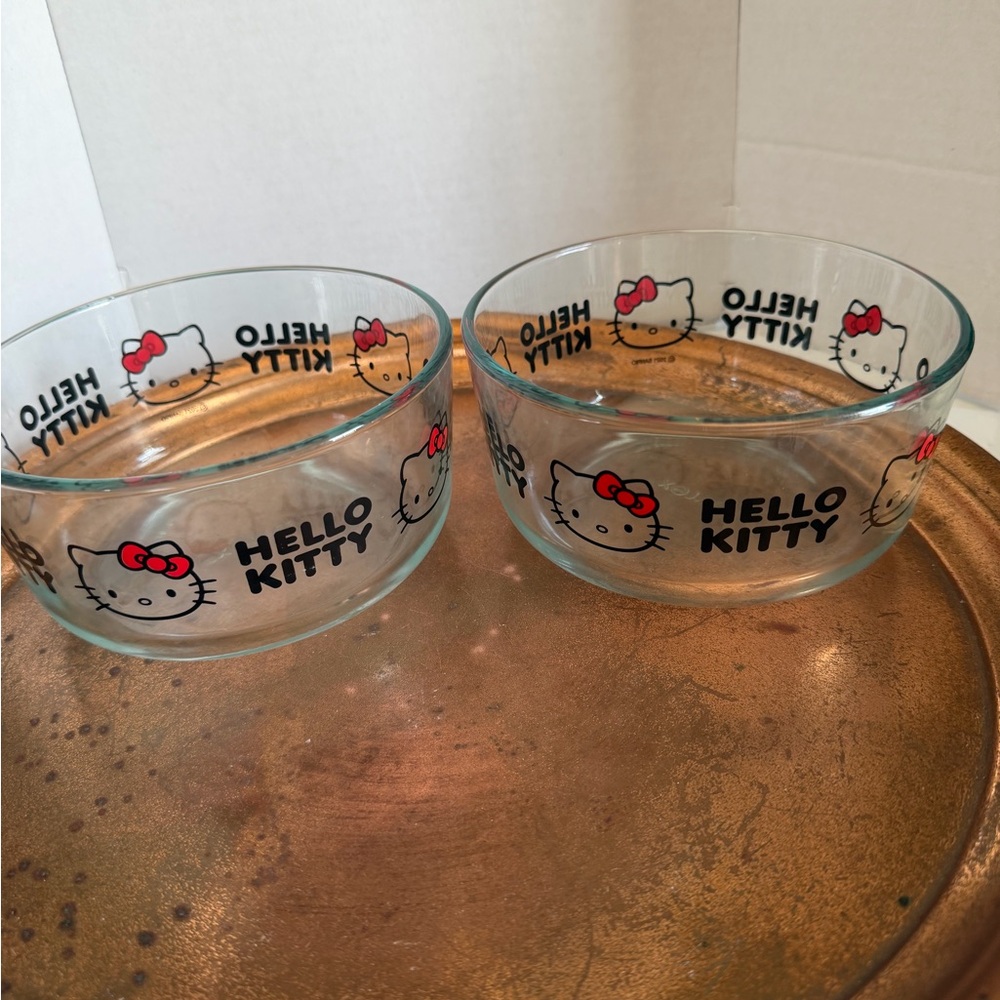 Hello Kitty Clear Glass Bowls with Red Accents